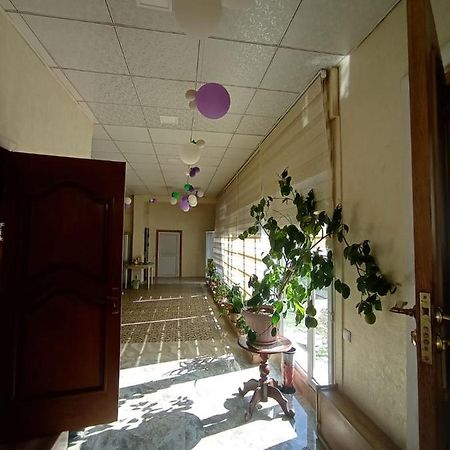 Милый Дом Apartment Tokmok Ngoại thất bức ảnh