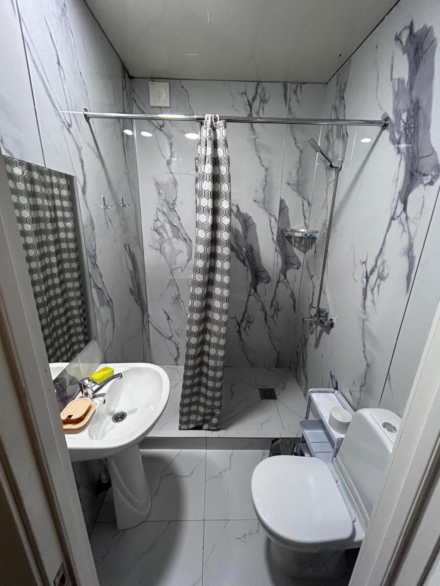 Милый Дом Apartment Tokmok Ngoại thất bức ảnh